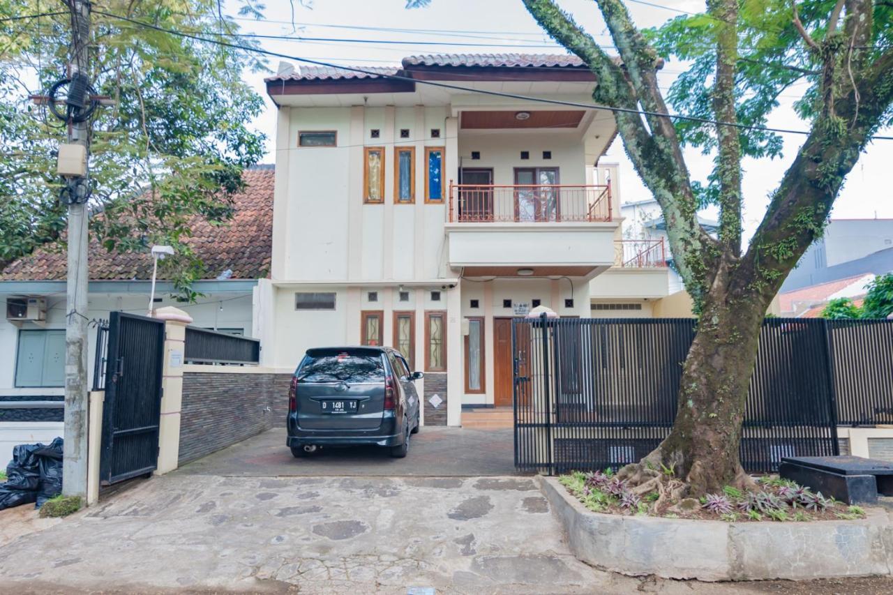 Koolkost Near Riau Junction Mall บันดุง ภายนอก รูปภาพ